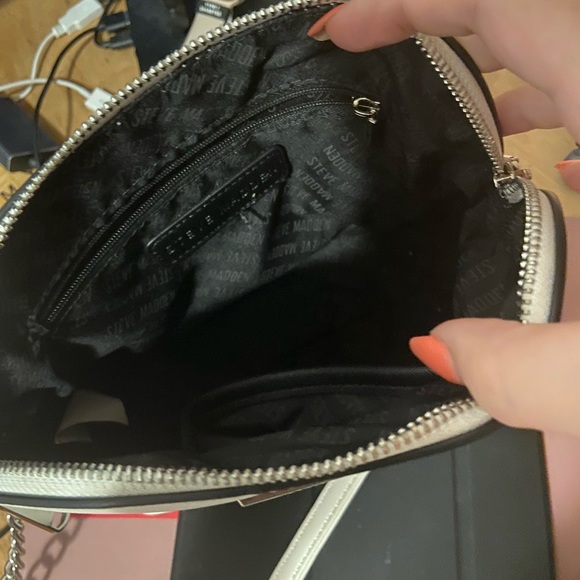 Steve madden purse - Picture 2 of 2
